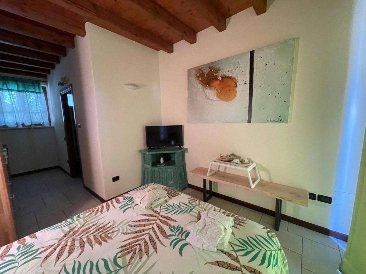 La Fiocchina: Garda Lake Countryside Apartments & Studios Salo Exterior photo